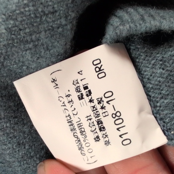 173- NWT Burberrys 100% wool vest, youth L, mens S - Picture 8 of 10